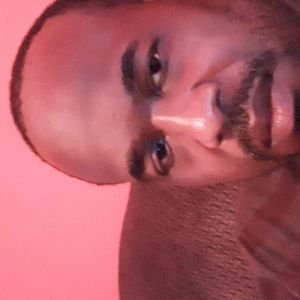 Meet your Posher, Devin